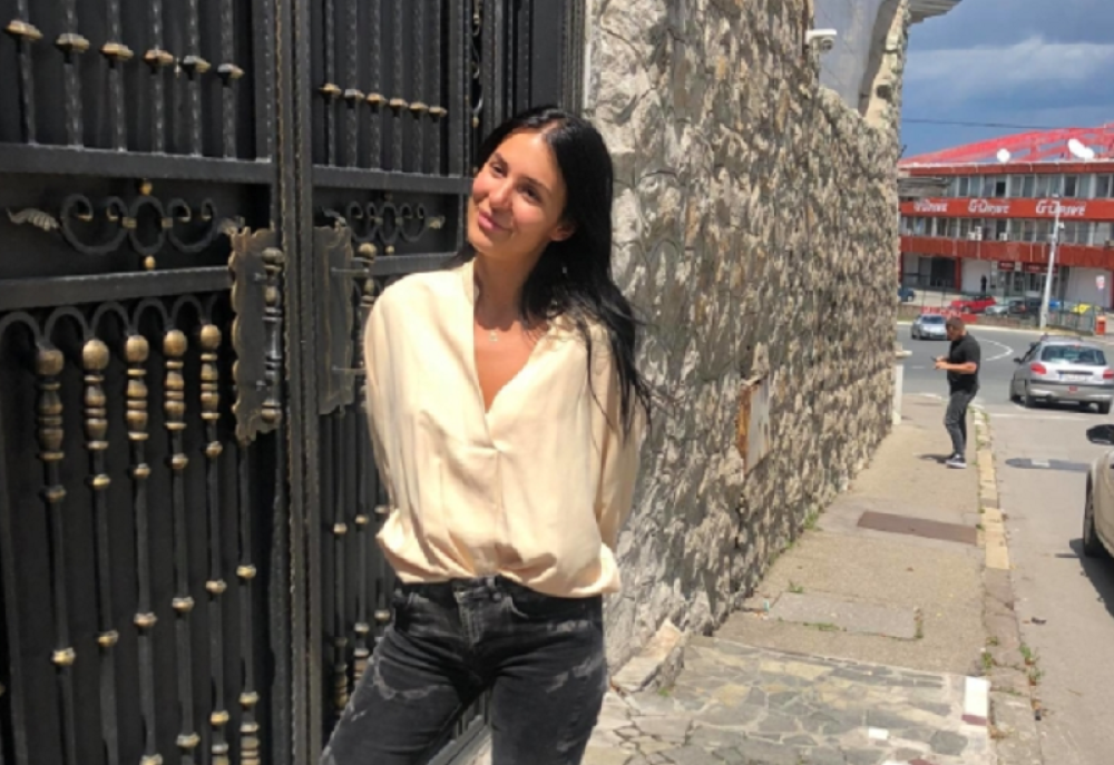 Anastasija Ražnatović objavila VRELU FOTOGRAFIJU iz svog kreveta: Zapalila internet u sekundi