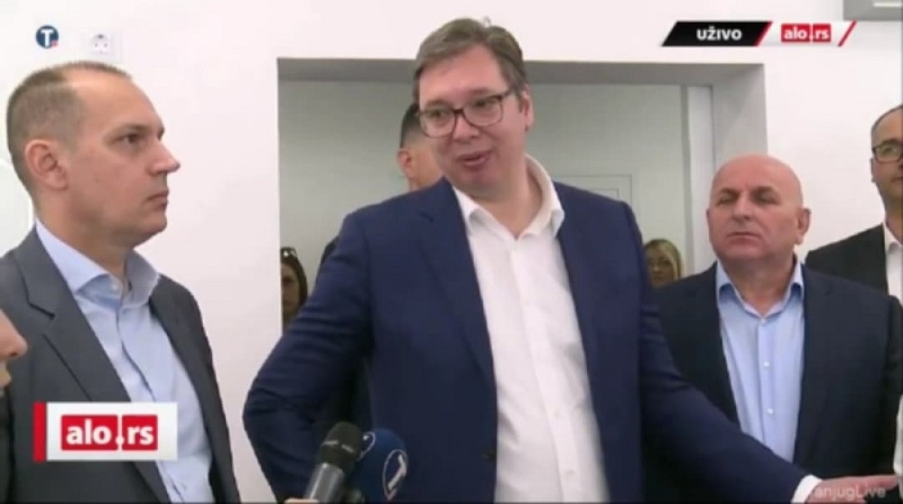 Vučić najavio novo POVEĆANJE PLATA