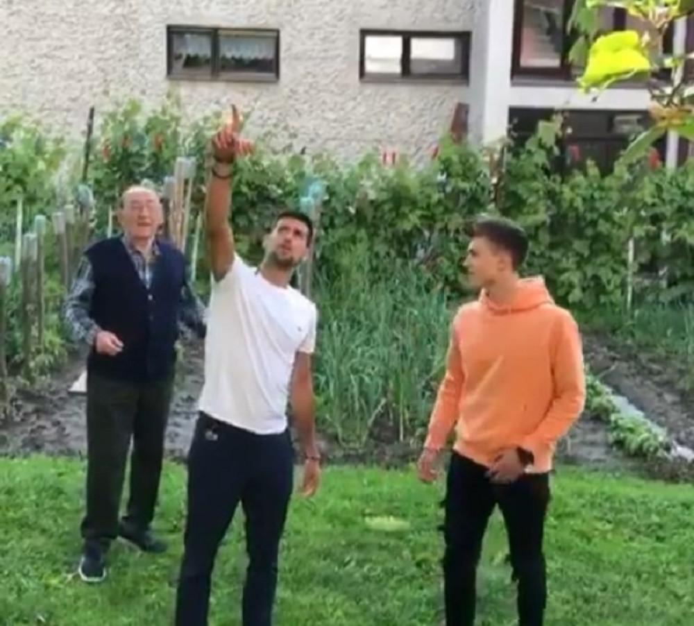 Đoković pokrenuo izazov na ćirilici i to u Beogradu, ovu stvar svi obožavate! (VIDEO)