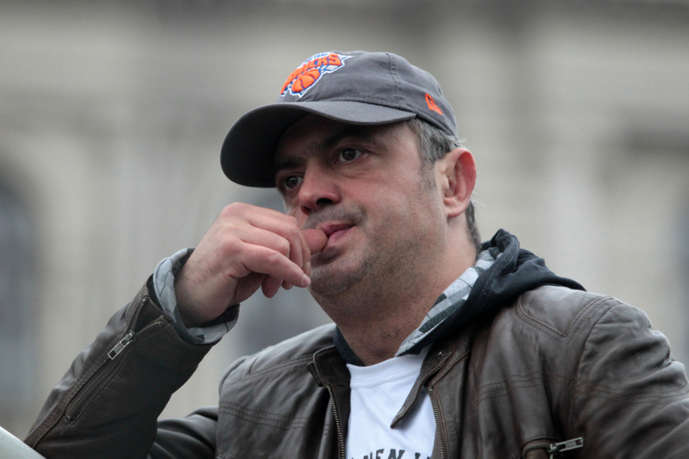 Sergej Trifunović doveo psa bez korpe, vučjak uzeo loptu deci, besni roditelji odmah skočili!