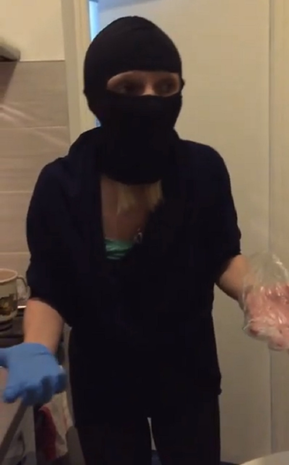 Baka nindža ulazi u "Parove": Obrisaće pod sa unukom čim je bude videla!?