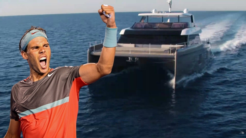 Nadalova skupocena jahta ima vodopad na palubi, spolja izgleda kao NLO, a unutra "pršti" od luksuza! (VIDEO)