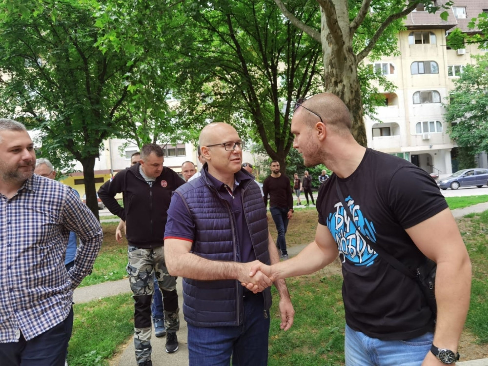 Gradonačelnik Vučević u izdanju u kakvom ga do sada niste videli (FOTO)