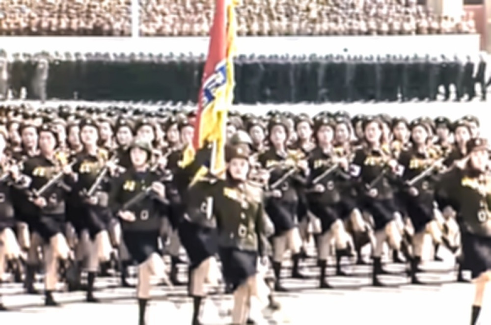 Hiljade ljudi slavi partijski praznik u Severnoj Koreji (VIDEO)