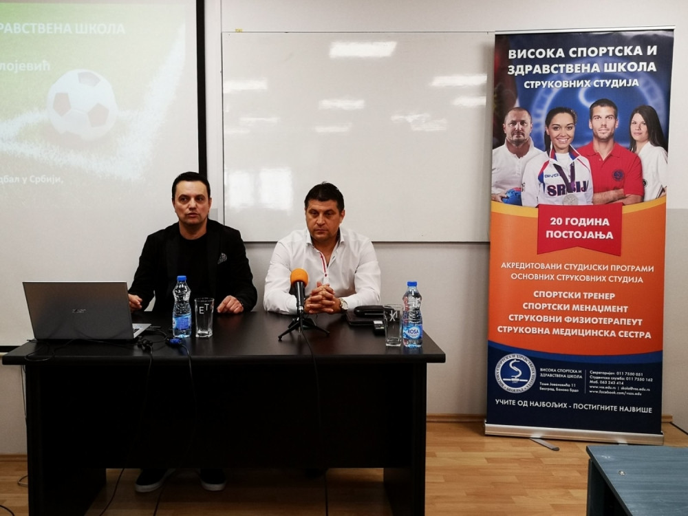 Vladan Milojević pred derbi podelio iskustva mladim naraštajima