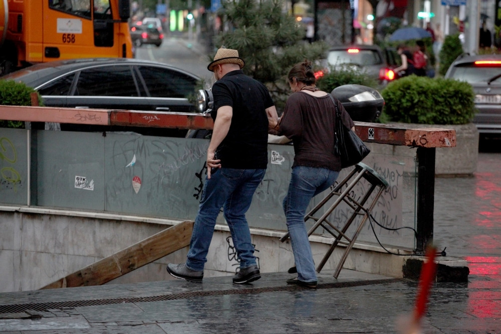 Vodite računa, danas se očekuju nepogode i užasno nevreme
