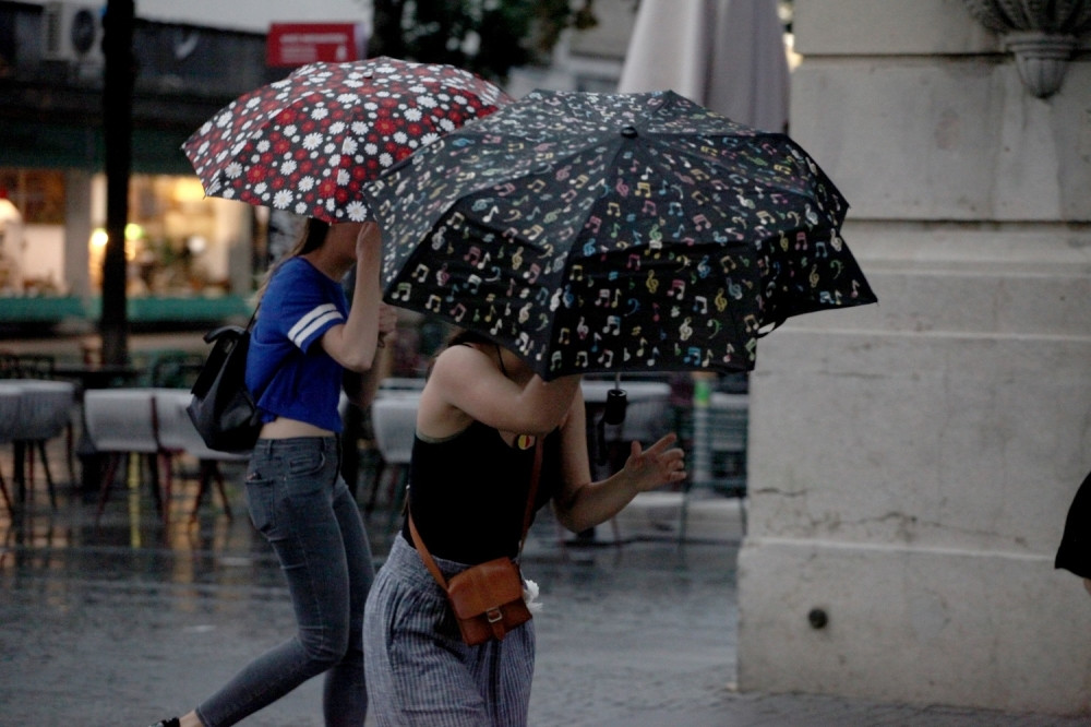 Ponovo kiša ceo dan, a kraj nedelje donosi jednu neprijatnu pojavu!