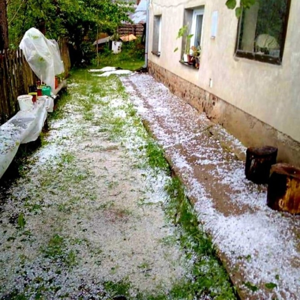 "Grad je tukao oko dvadeset minuta, mislili smo da nam krovovi neće izdržati!"