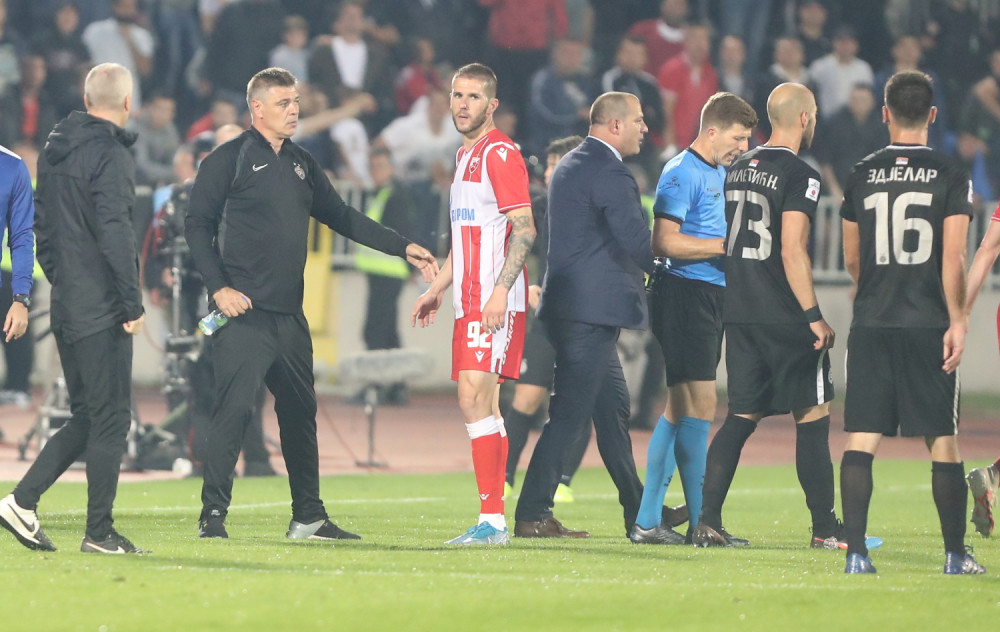 Čelnik Partizana poželeo igračima Crvene zvezde smrt u Tirani?! (FOTO)