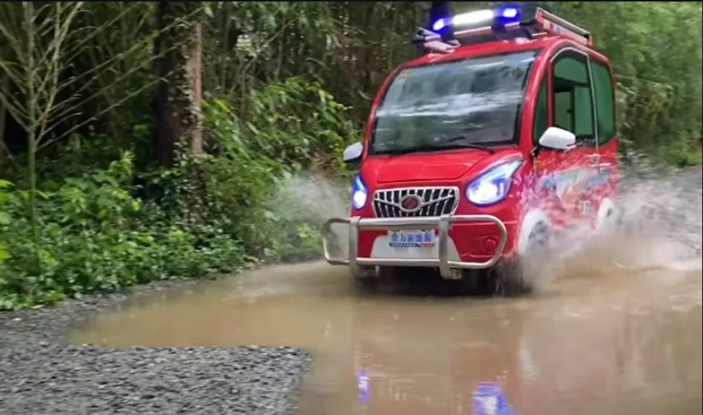 Kinezi napravili najjeftiniji elektromobil, naručuje se preko interneta, a evo koliko košta (VIDEO)