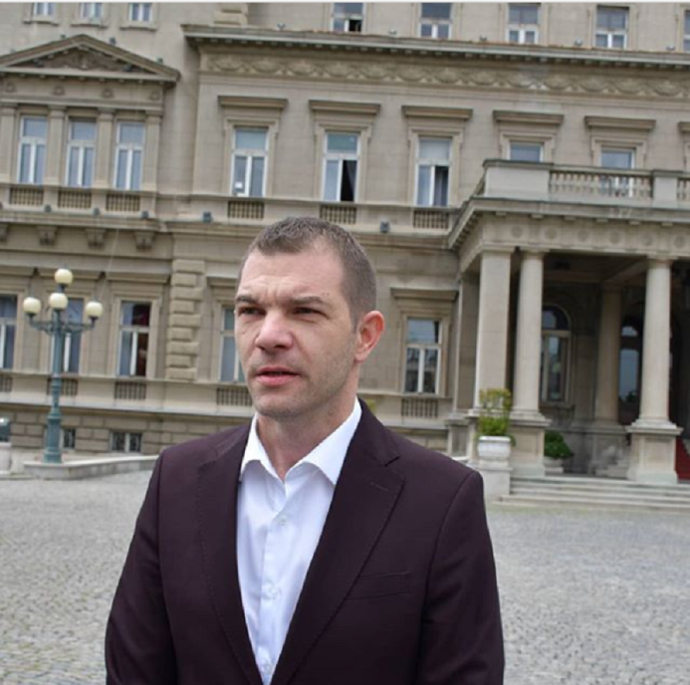 Aca Marković osudio napade na decu predsedika Srbije