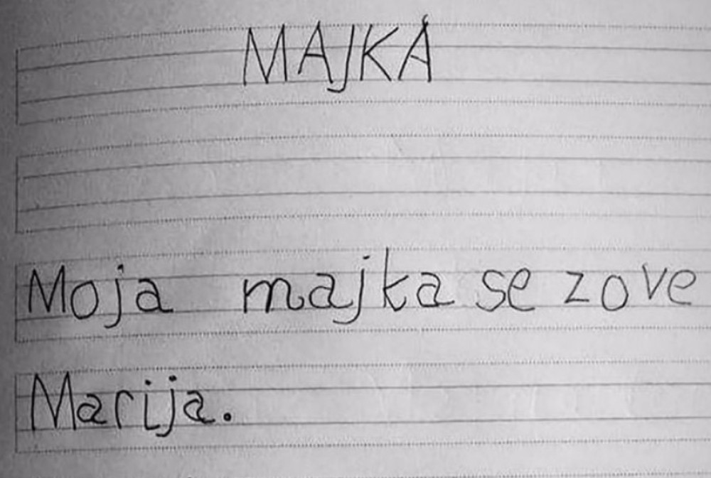 Mališan otkrio u svom domaćem zadatku šta mama najviše voli i izazvao lavinu komentara! (FOTO)