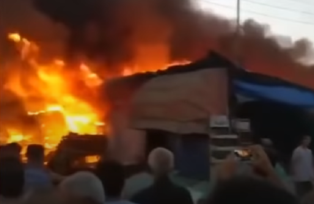 Vatra progutala 32 lokala! Vlasnici očajni, nastao opšti metež! (FOTO/VIDEO)