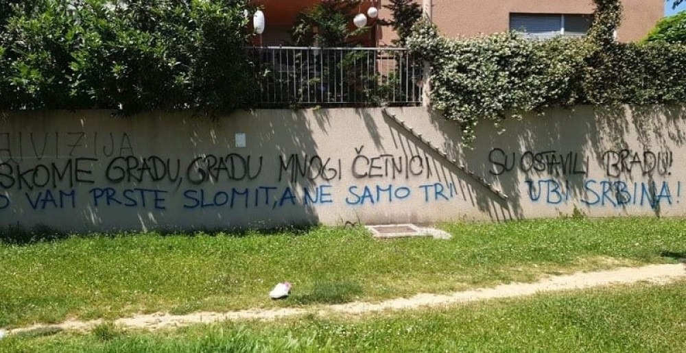 Nova jeziva poruka Srbima u Zagrebu! (FOTO)
