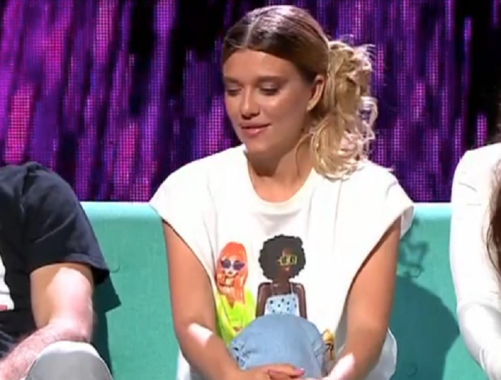 Kija ponovo u Šimanovcima, a sa njom pod ruku ulazi i Gastoz