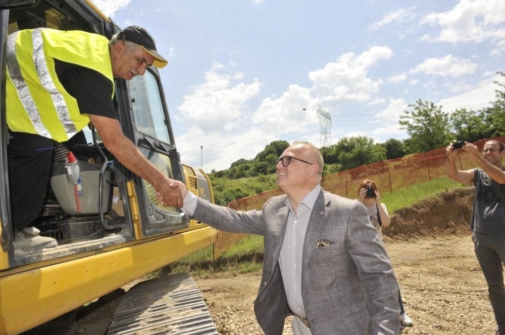 Vesić obišao početak radova na postrojenju za otpad