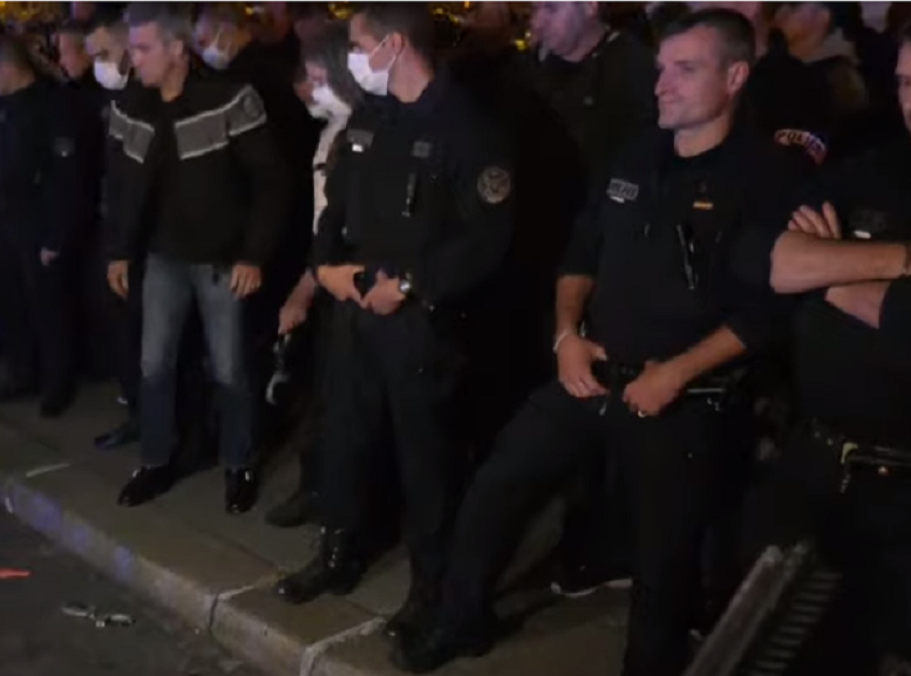 Zabranili im da guše ljude, pa se pobunili (VIDEO)