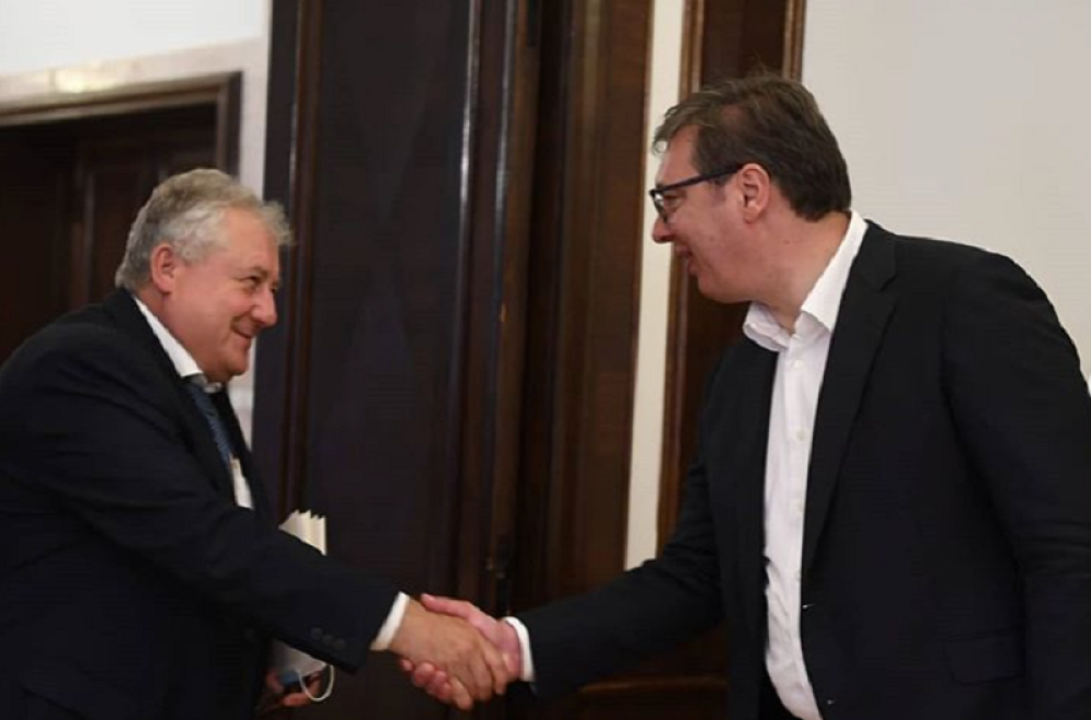 Ko je strani diplomata koji je došao kod Vučića?