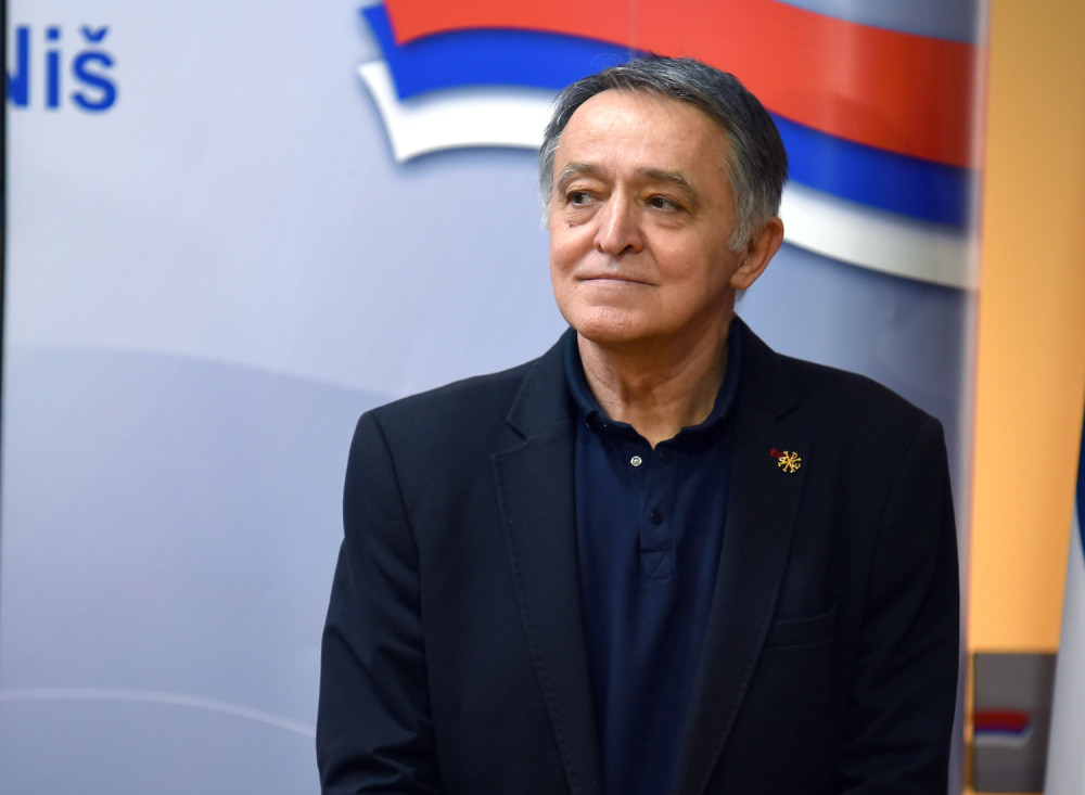 Srpski infektolog upozorava na opasnost upotrebe sredstava na svoju ruku - hidrogen nije lek