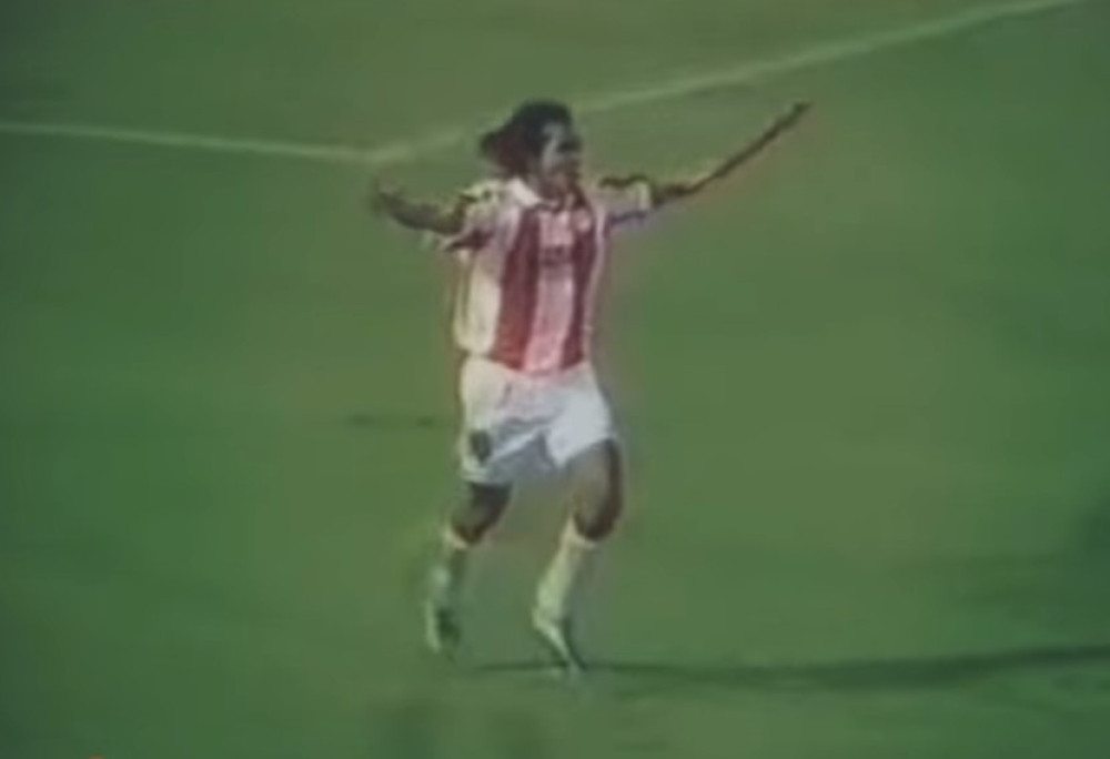 Slavni fudbaler crveno-belih otkrio kako je pljunuo bivšeg trenera Zvezde po glavi!