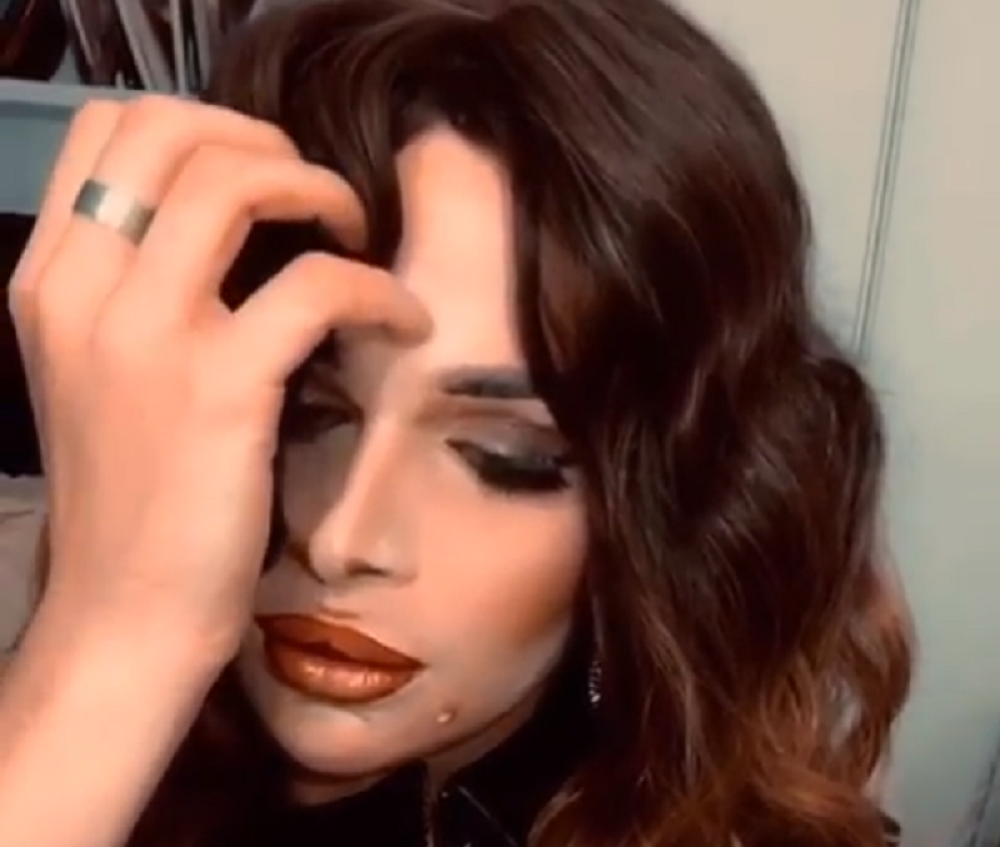 Mladić od sebe napravio Severinu: Sličnost je neverovatna, a rekacije masovne! (FOTO/VIDEO)