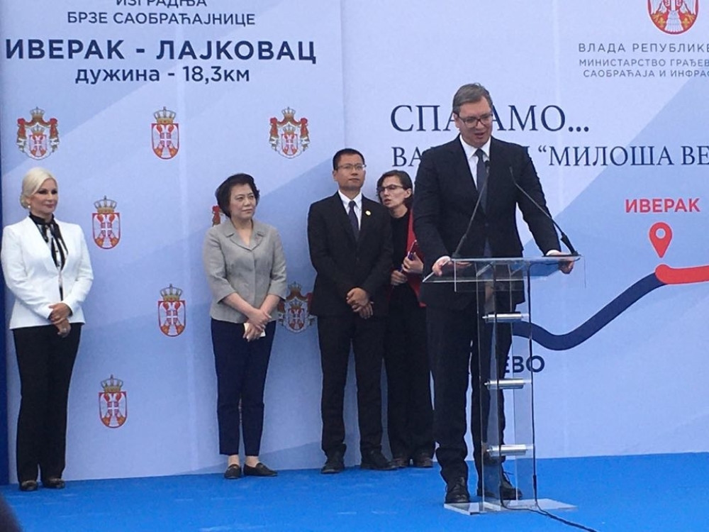 Vučić obišao radove: 25 mostova seče Kolubaru!