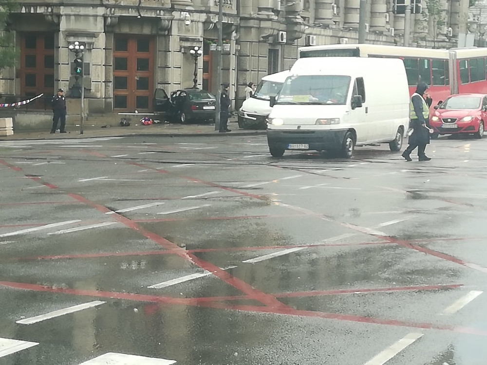 "Nešto je puklo, ljudi su ležali na ulici, žena je dozivala pomoć" (FOTO)