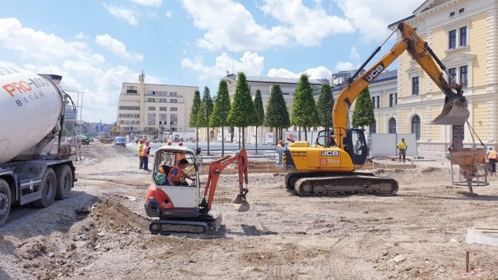 Uskoro će na Savskom trgu biti više od 250 novih sadnica!