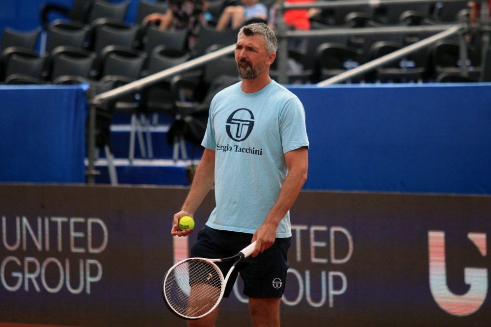 O tome zašto ga nema u Novakovom timu i da li je to zbog kartanja?!