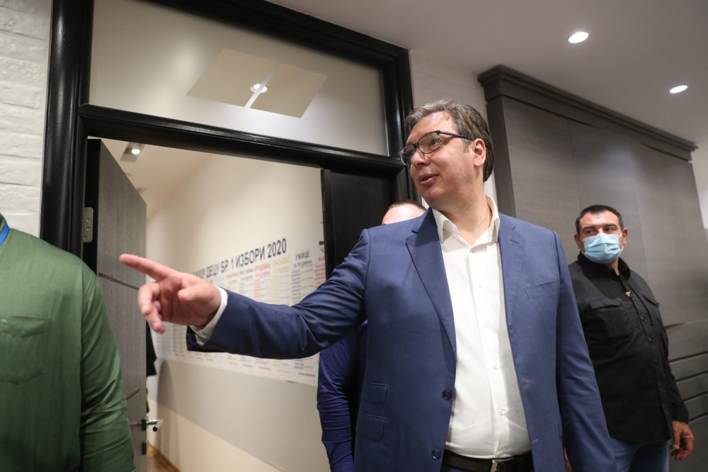 Upitao sam Milicu da li je dobila neku lošu ocenu, a ona mi je rekla: "Tata, imaš ti svog sina za te problematične stvari, mene ostavi na miru"