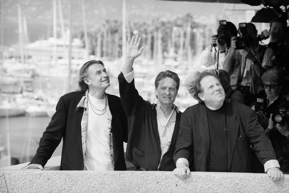 Svet tuguje zbog smrti Džoela Šumahera!