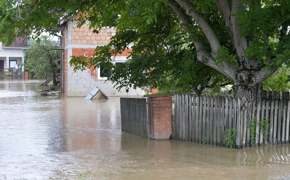 Kolubara uništila srpska sela, meštani se hvataju za glave, u Kosjeriću 40 kuća, zgrade i vrtić pod vodom (FOTO/VIDEO)