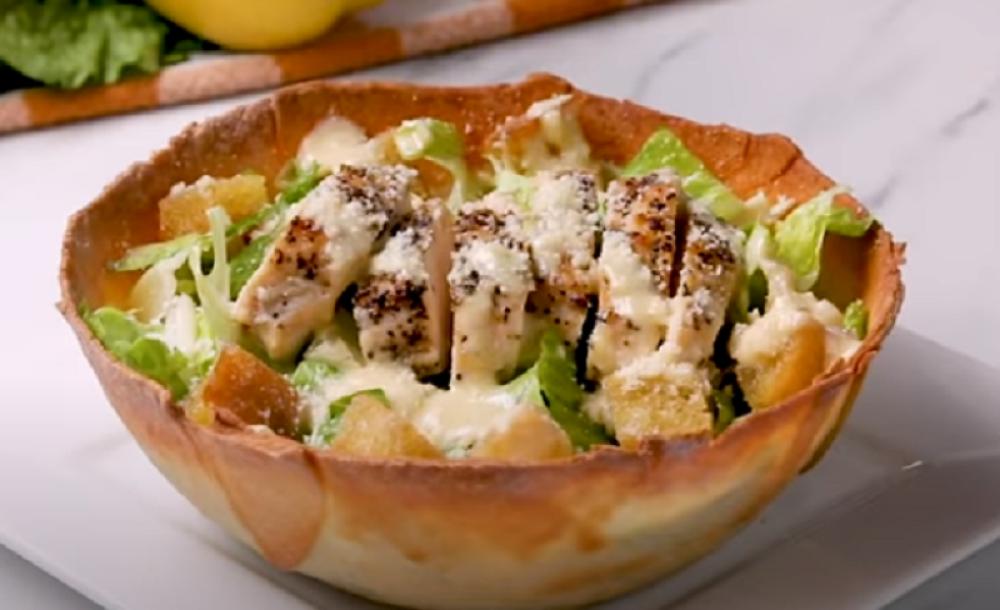 Omiljeni obrok po originalnom receptu: Cezar salata!