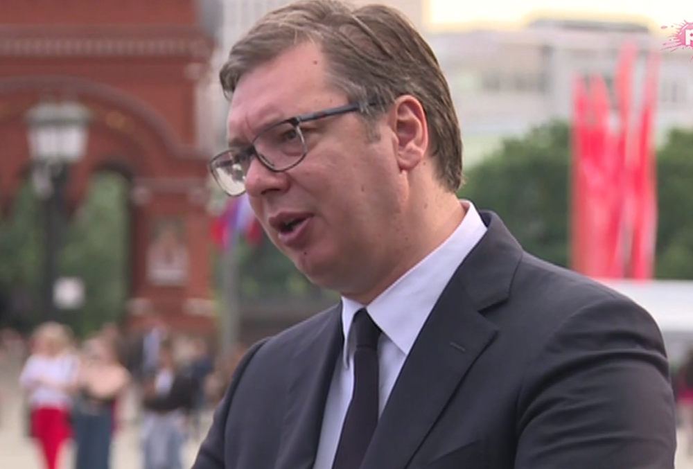 Vučić: Važno da se pomogne ljudima pogođenim poplavama