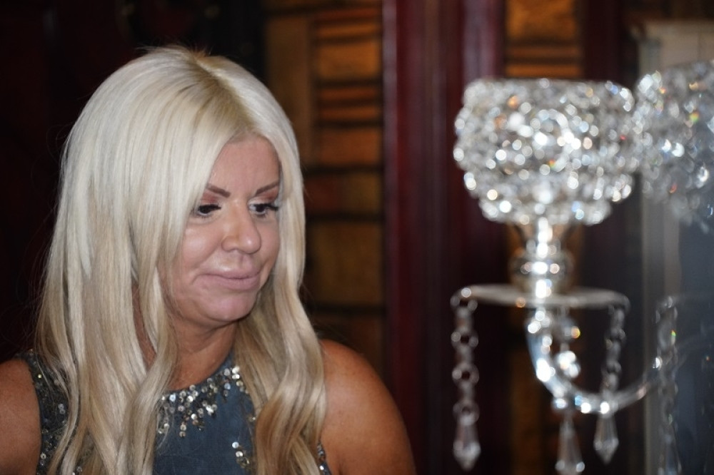 Bubamara žestoko isprozivala seksologa Jovana Marića, on joj uzvratio: Dara hvata poslednji voz pred menopauzu!