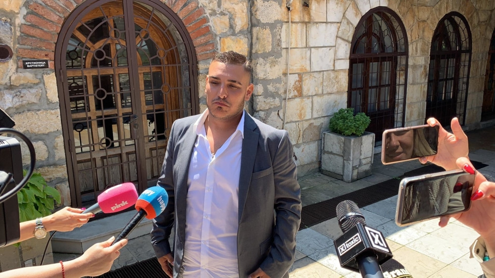 Doktori upozorili Darka Lazića: Ako ovo uradi završiće u bolnici!