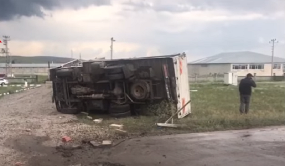 Ljudi panično počeli da beže i trče ka skloništima (VIDEO)