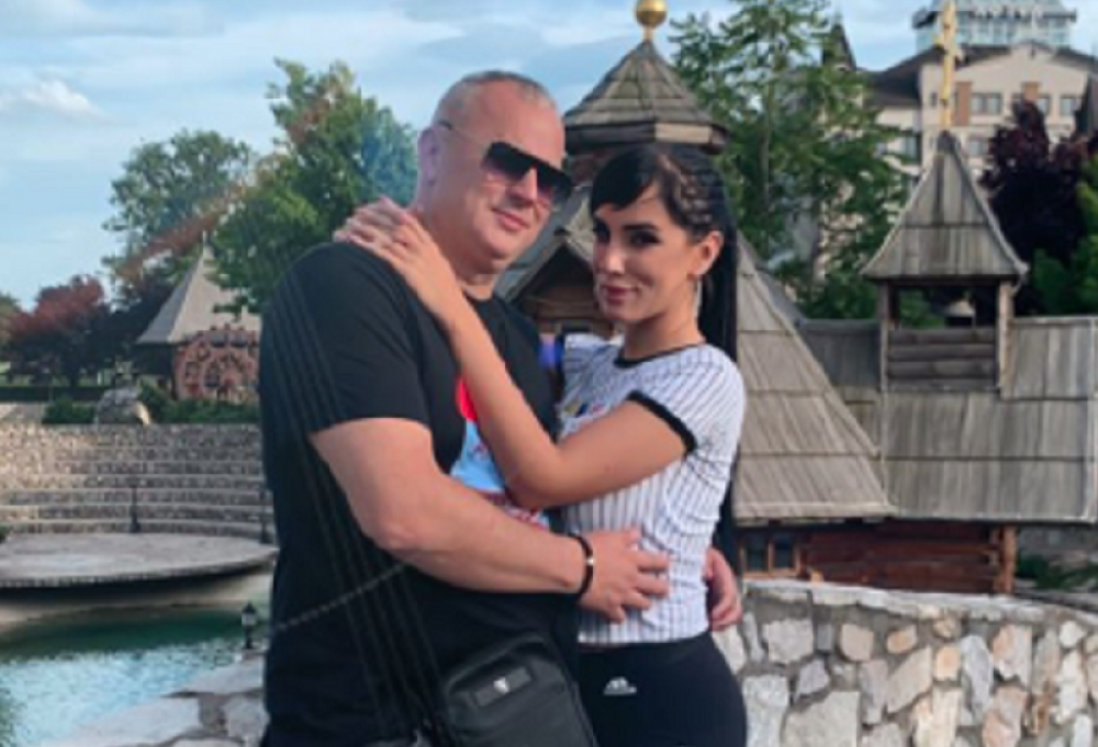 Aleksandra Subotić izgleda kao manekenka sa naslovne strane u 8. mesecu trudnoće (FOTO)