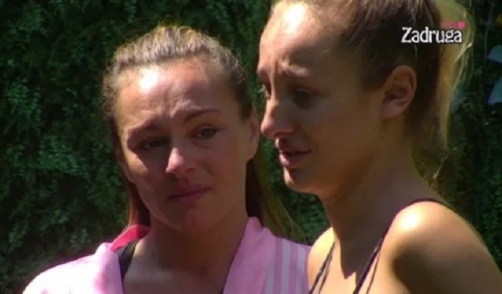 Isplivale fotografije maloletne Lune Đogani i bivšeg dečka njene majke Anabele (FOTO)