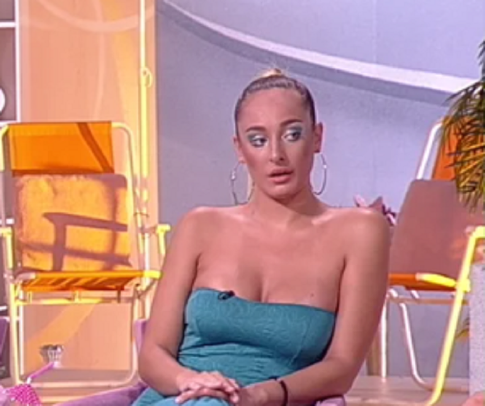 Luna u emisiji uživo isponižavala samu sebe, pa priznala pred milionima neverovatnu stvar!