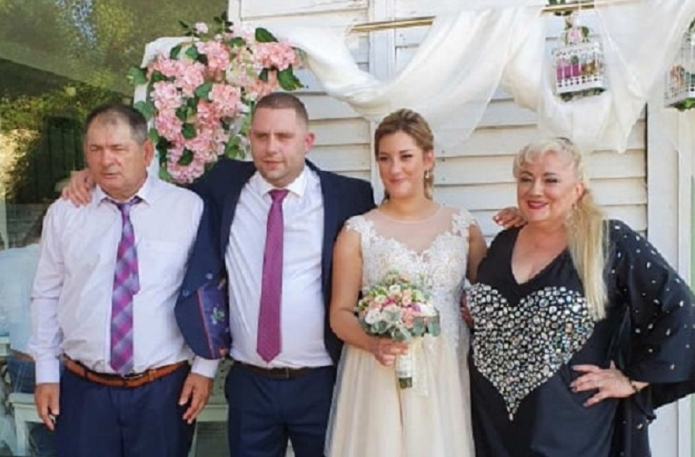 Vesna Rivas danas ženi sina jedinca, uskoro postaje baka, a pogledajte kako je proteklo venčanje! (FOTO)