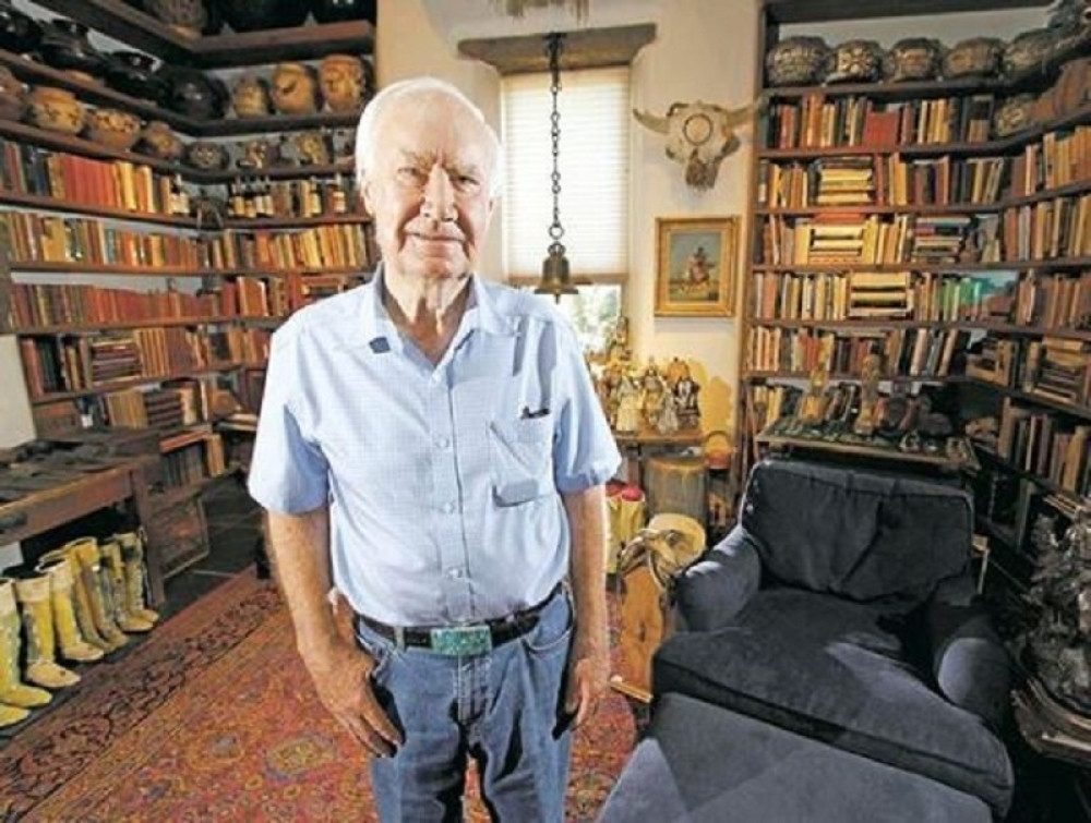  Škrinju punu zlata zakopao je bogati kolekcionar, a do skrivenog mesta odvela ga pesma