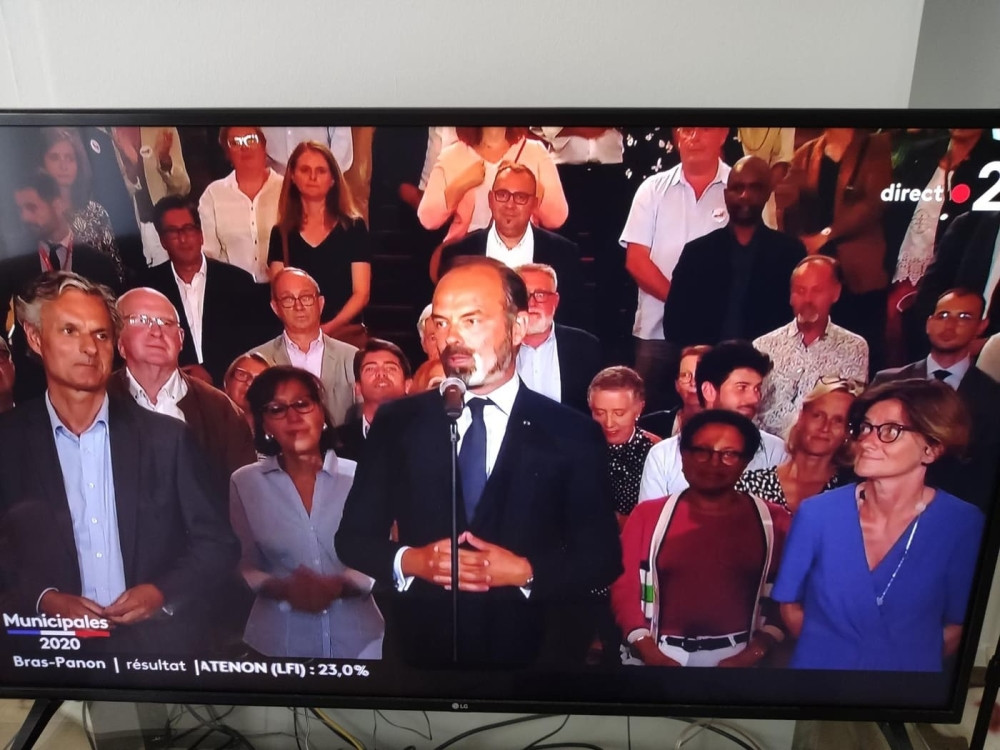 Lokalni izbori u Francuskoj su pravo žarište korone, ljudi pomahnitali - nigde socijalne distance! (VIDEO)