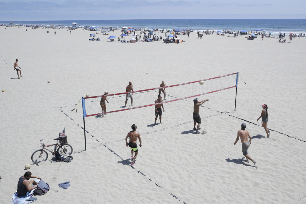 Masakr na plaži: Došao i oduzeo sedam mladih života!