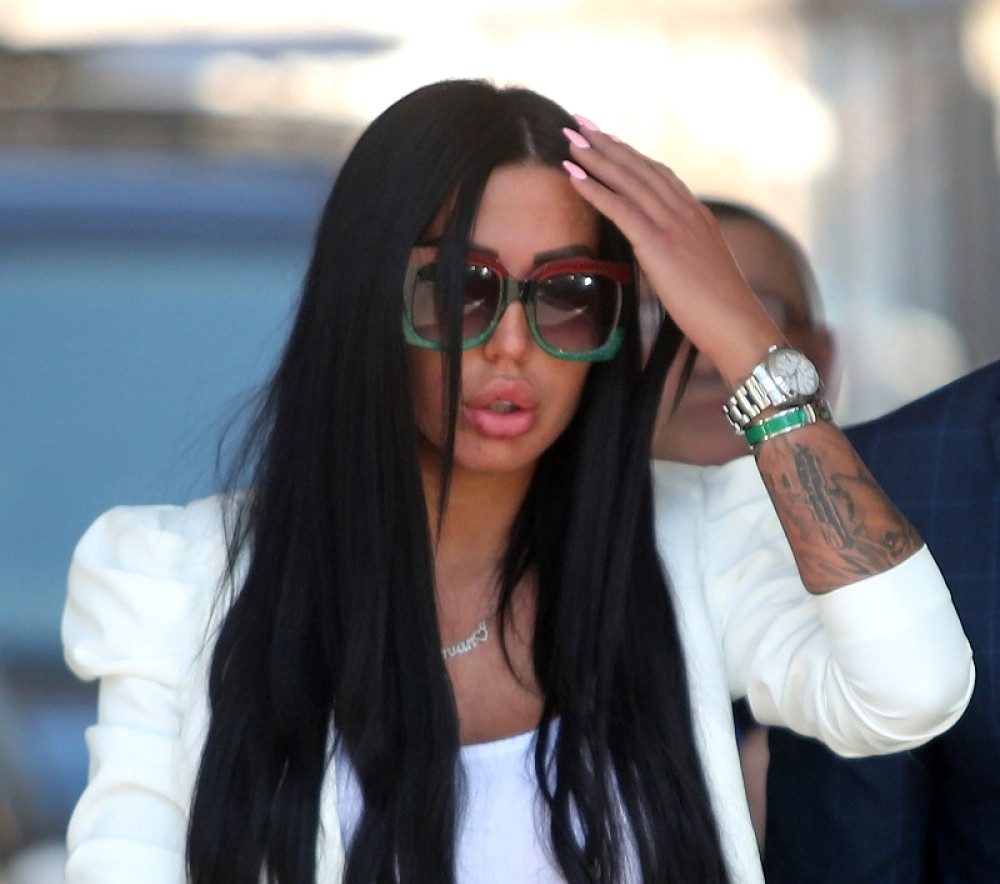 Tijana Ajfon na meti progonitelja: "Traži seks i dolazi mi isped zgrade!" (VIDEO)