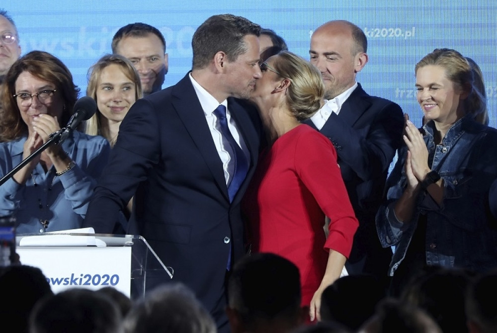 Duda pobednik prvog kruga predsedničkih izbora u Poljskoj