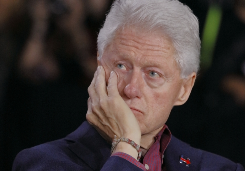 Umešani Klintonovi, britanski princ... Najprljavije tajne sa orgija svetskog džet-seta: "Bile smo robinje, terali su nas da bogate klijente oralno zadovoljavamo"