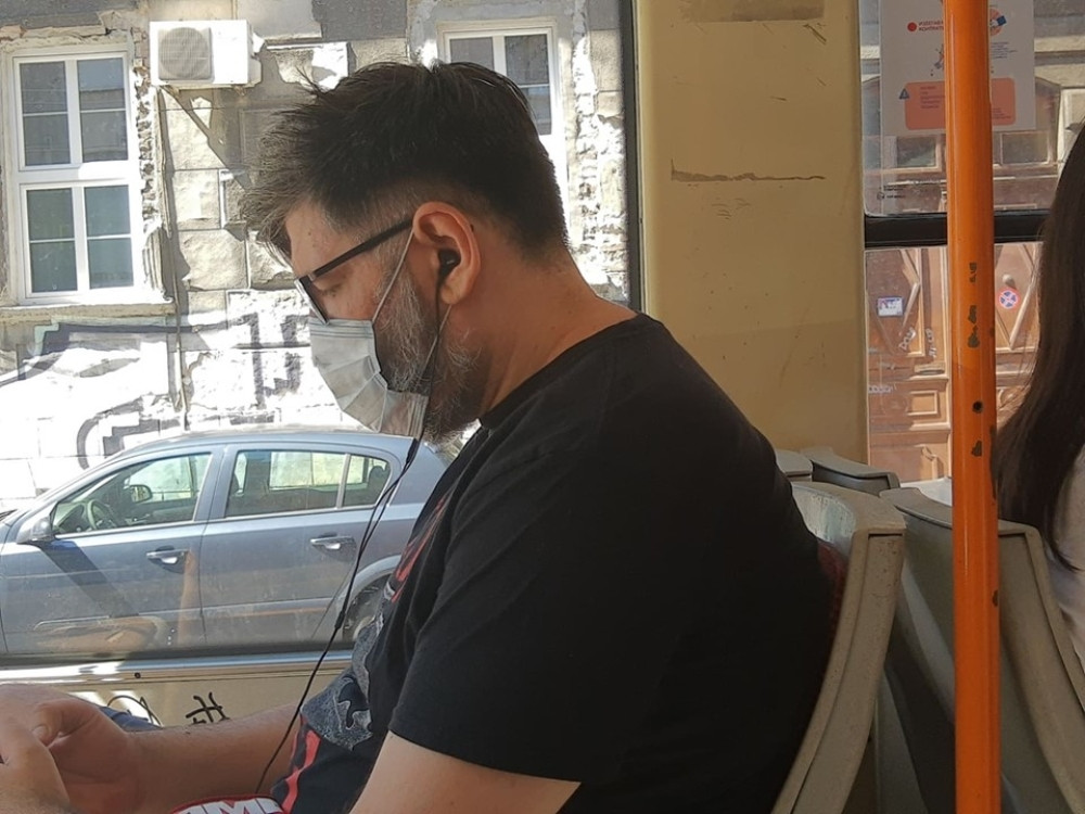 Branislav Tiodorović objasnio kada možemo da očekujemo skidanje maski u javnosti