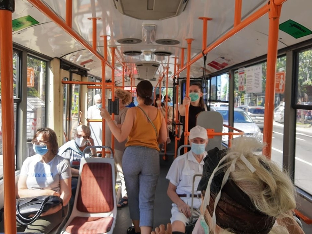 Da li građani nose maske?