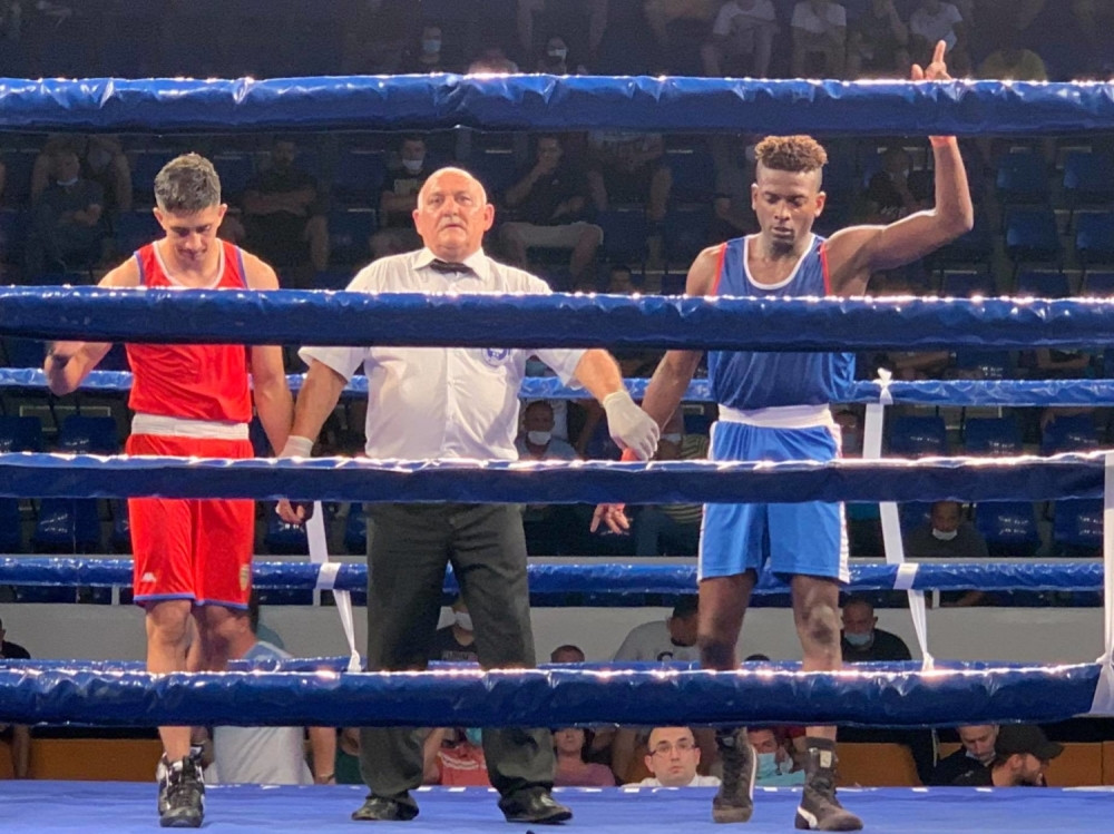 U Nišu šibanje na Šivari, Lozničani u finalu Bokserske lige Srbije